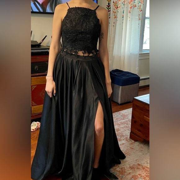 Prom, formal 2 piece gown - Picture 1 of 6